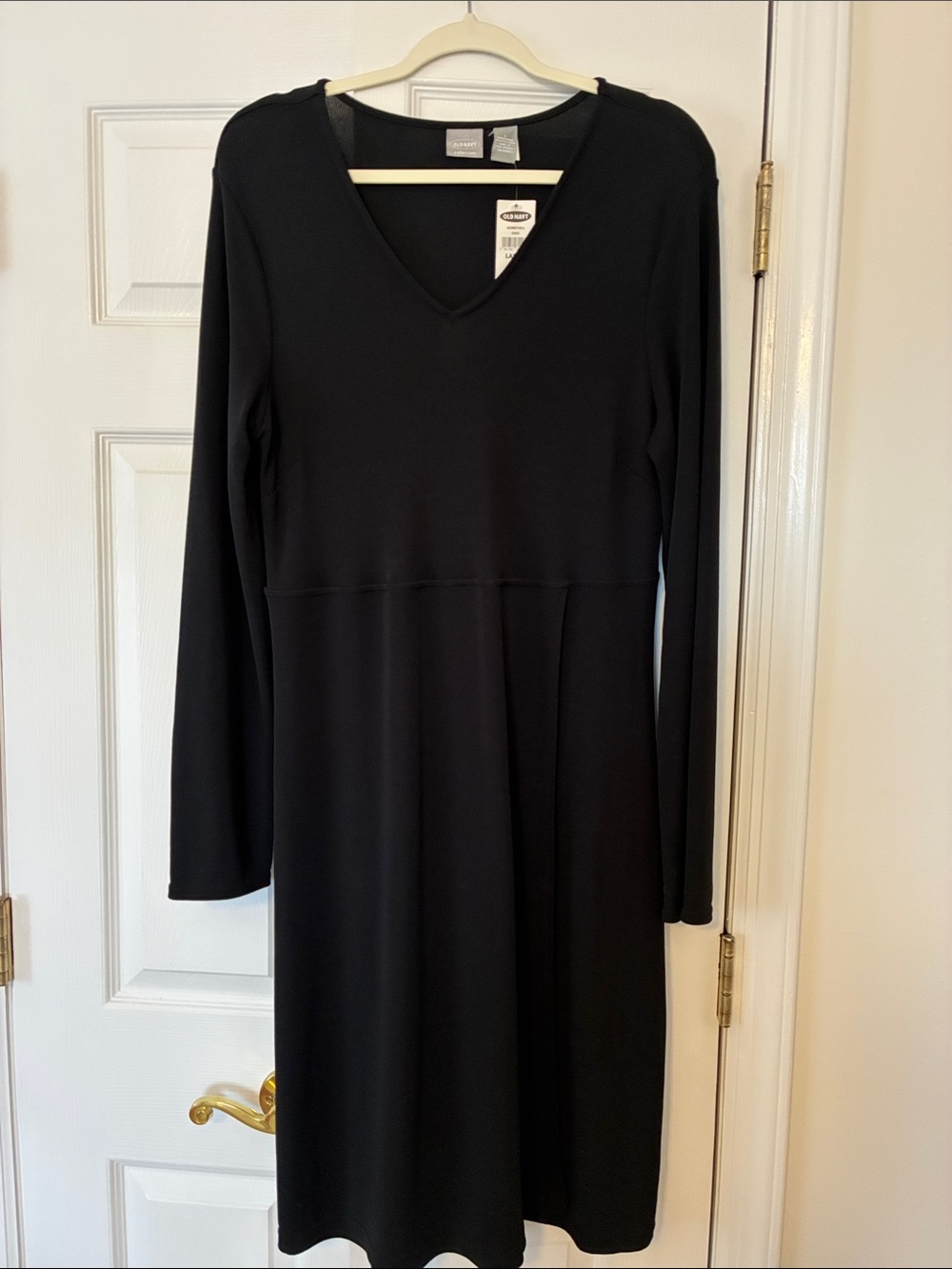 Old Navy Collection Vintage  Black Long Sleeve V-Neck Dress,sz L, NWT